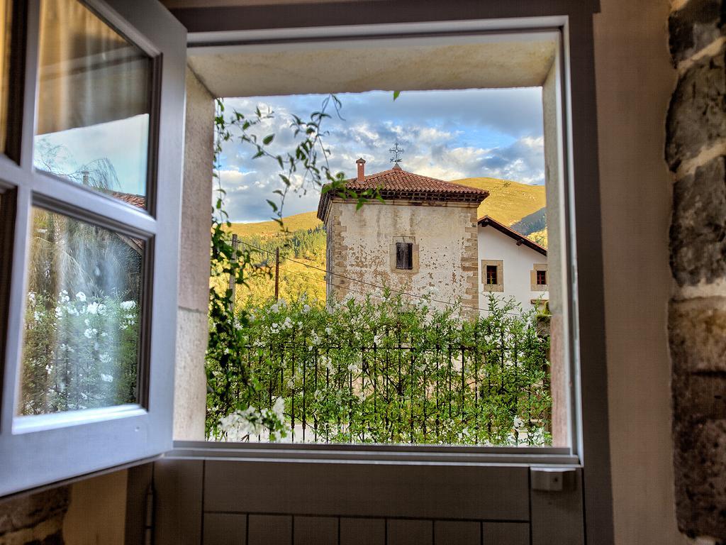 Gasthaus La Curva De Maria Terán Exterior foto
